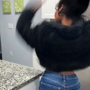 Meet your Posher, Zandria